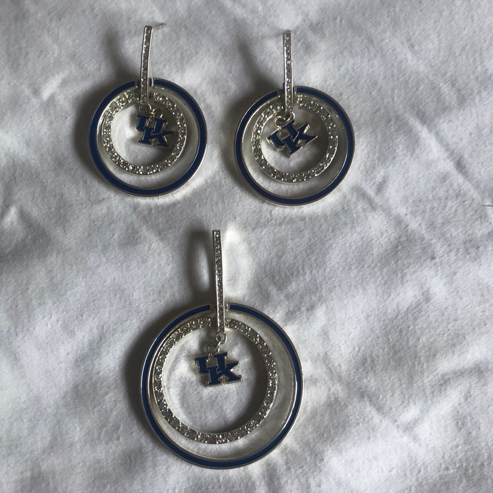Earring and pendent set.  UK.